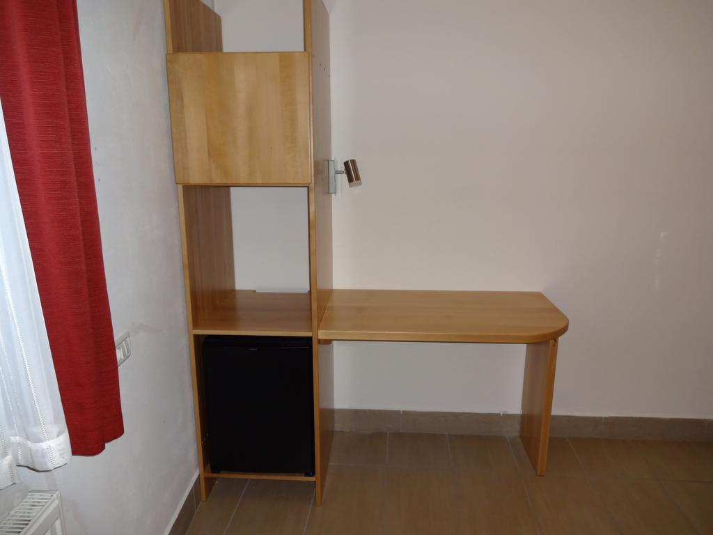 Fedrig Private Rooms & Apartment コバリード エクステリア 写真